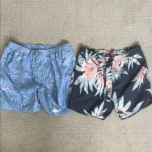 Volcom Coral and quicksilver Blue Patterned Swim Shorts size xl